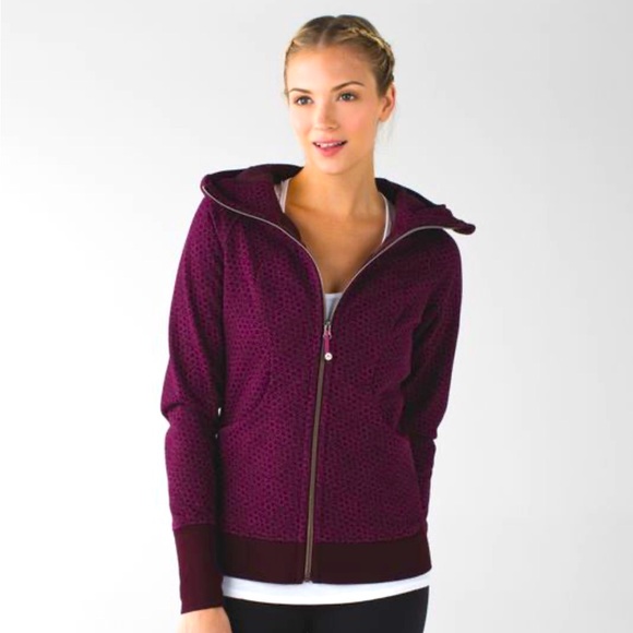 lululemon athletica Tops - Lululemon Scuba Hoodie III in Star Pixel Raspberry Bordeaux Drama size 8